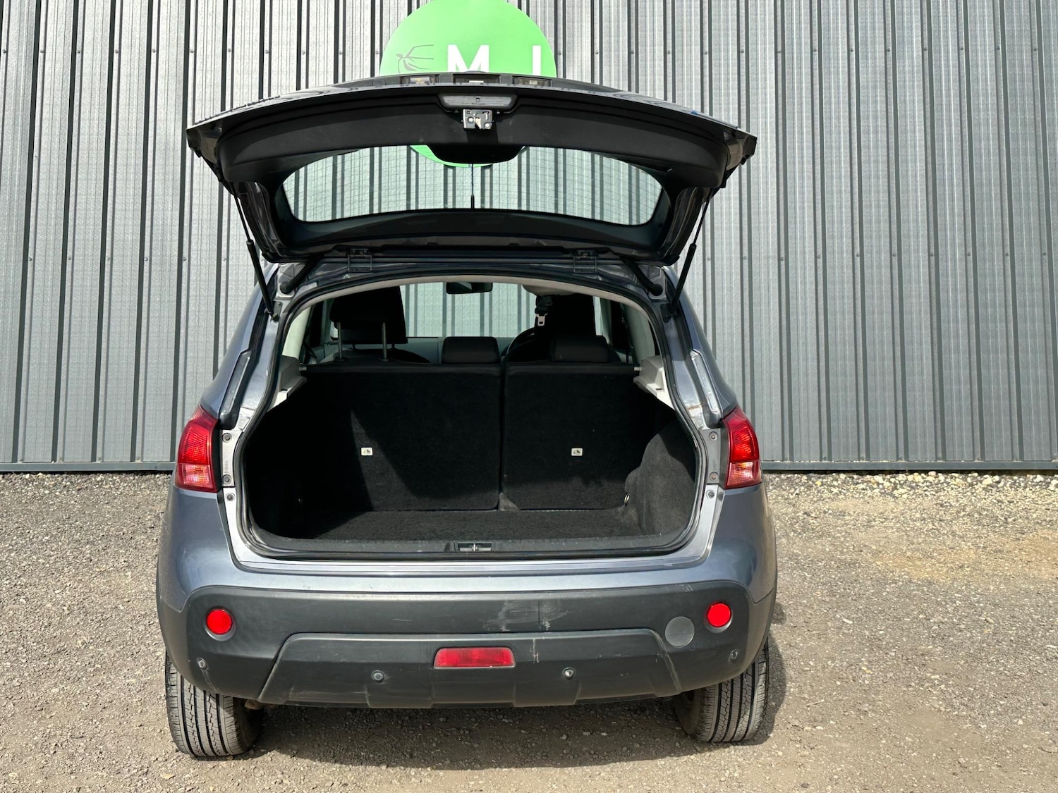 Vehicle 51