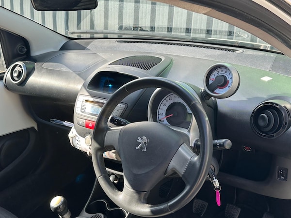 Used Peugeot 107 2013 for sale - 74186997: Photo 20