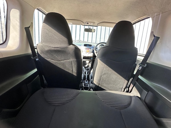 Used Peugeot 107 2013 for sale - 74186997: Photo 35