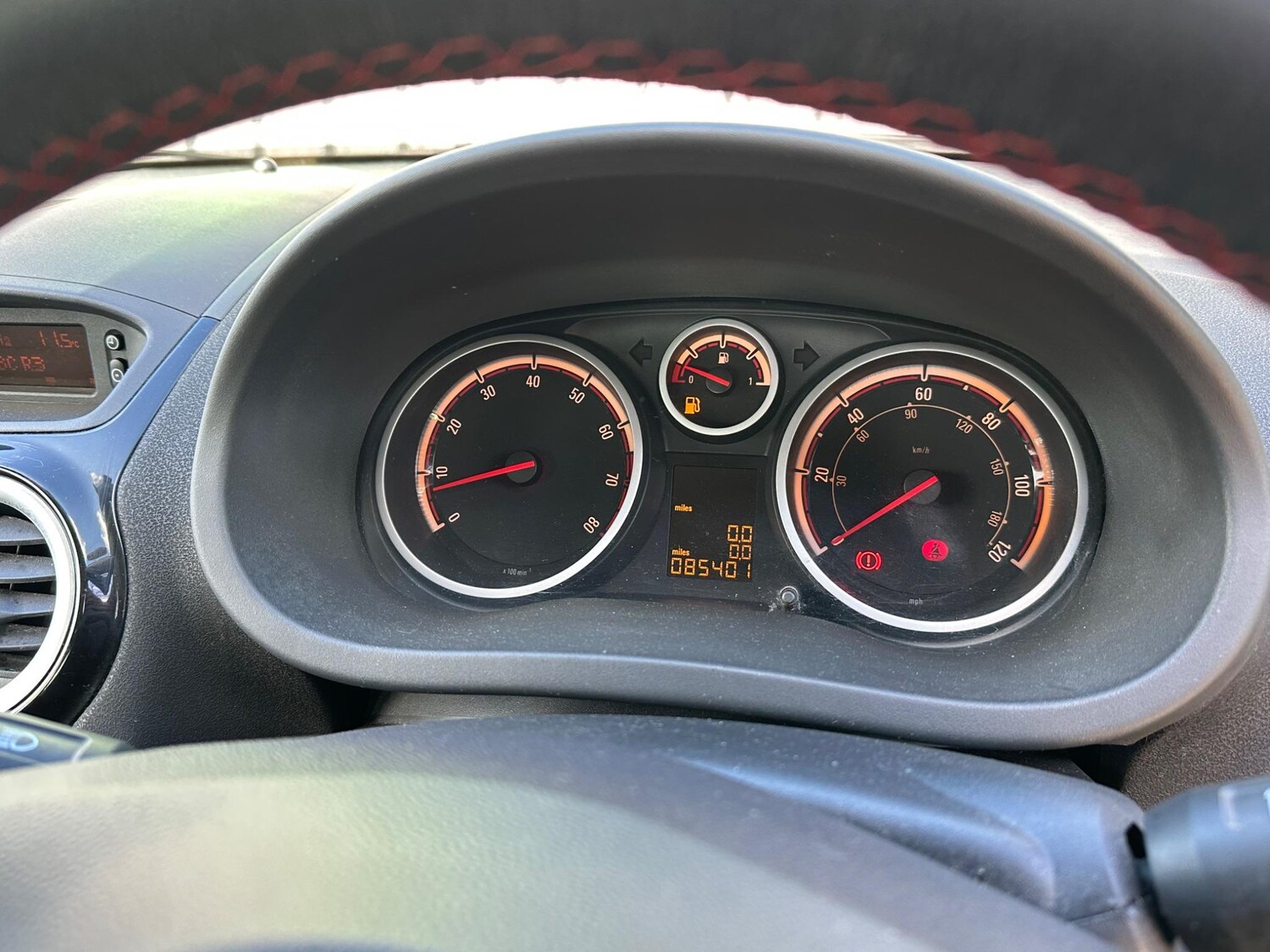 Vehicle 33