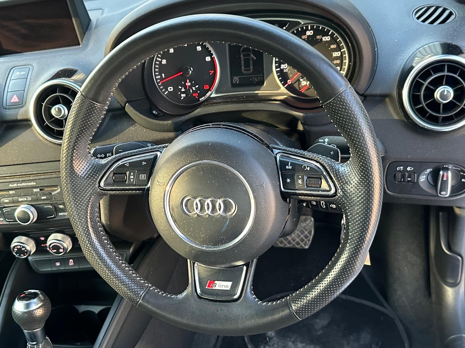 Used Audi A1 2013 for sale - 75989922: Photo 44