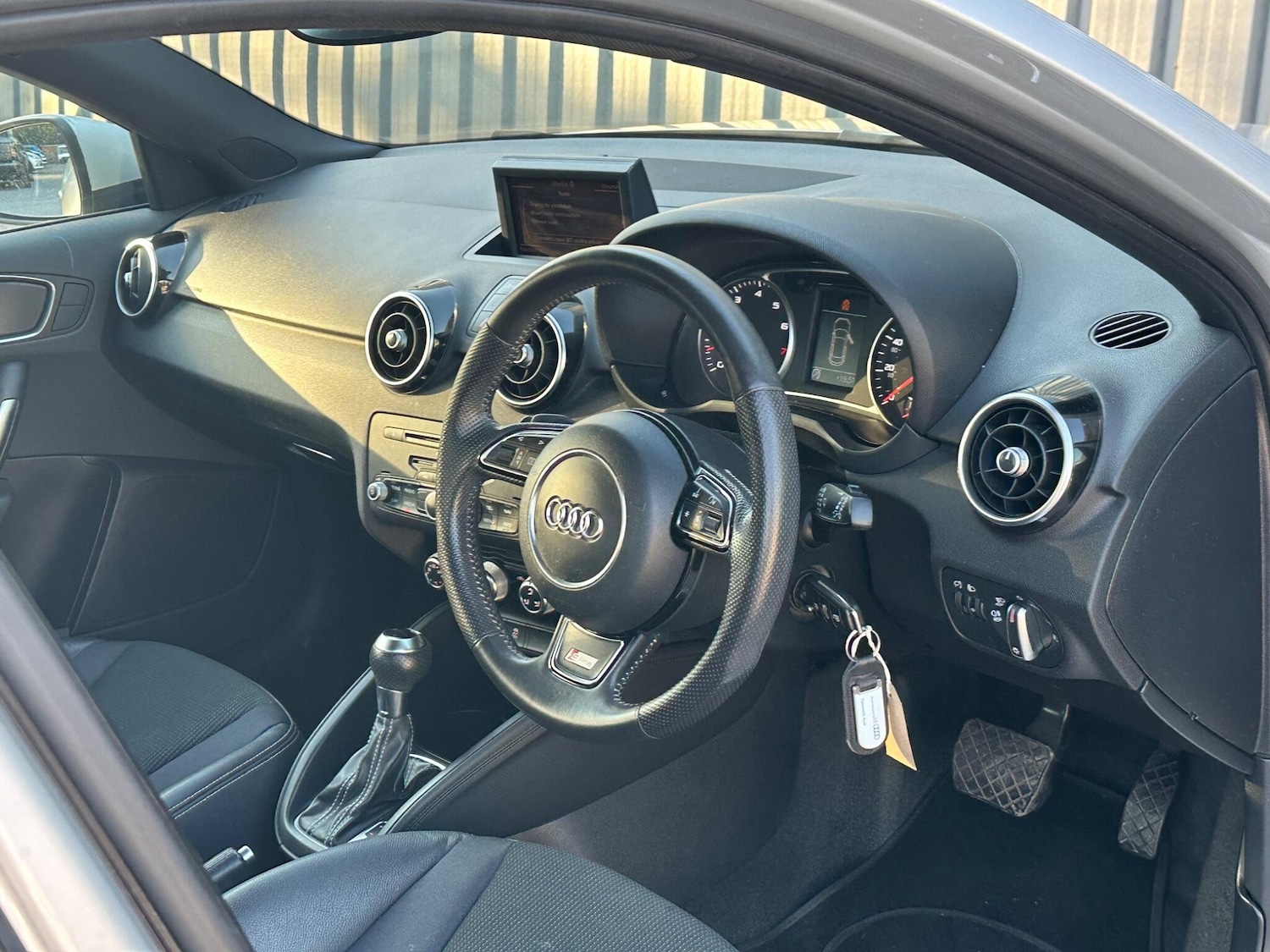 Used Audi A1 2013 for sale - 75989922: Photo 8