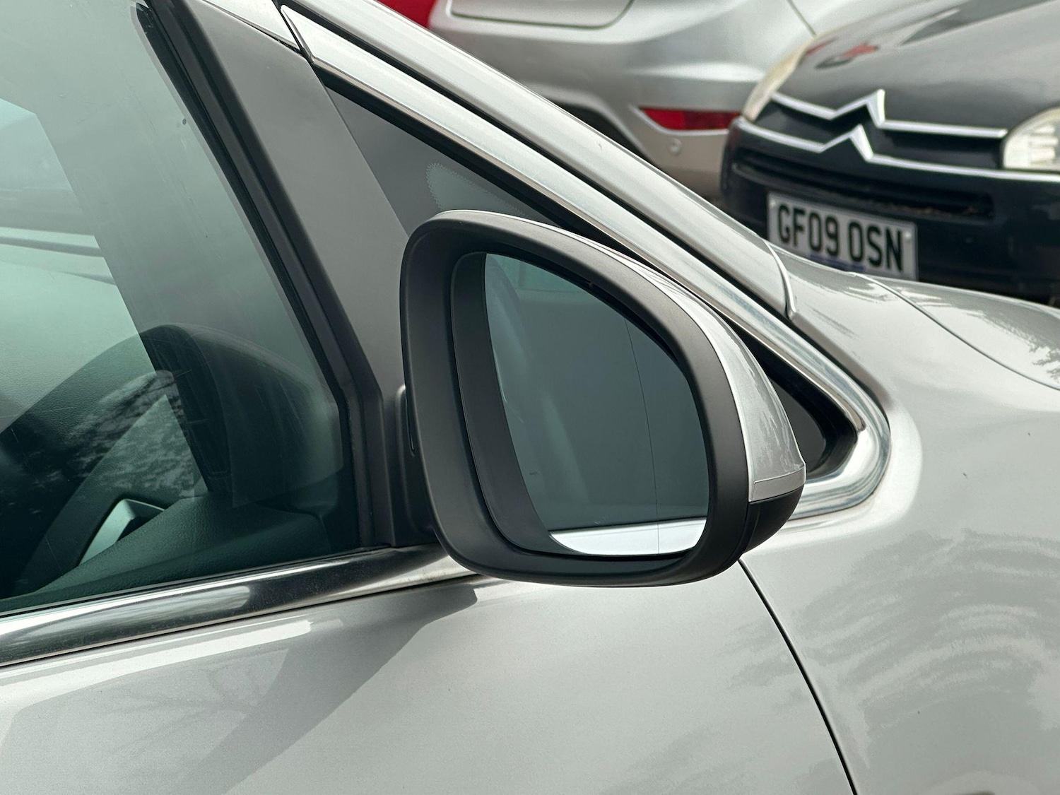 Vehicle 28