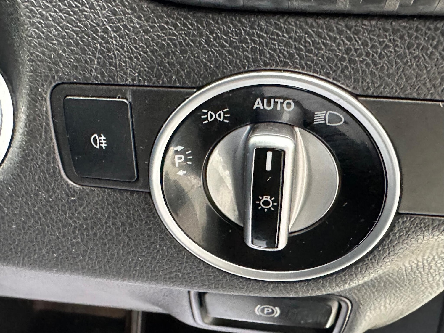 Used Mercedes-Benz A-Class 2013 for sale - 76108851: Photo 23