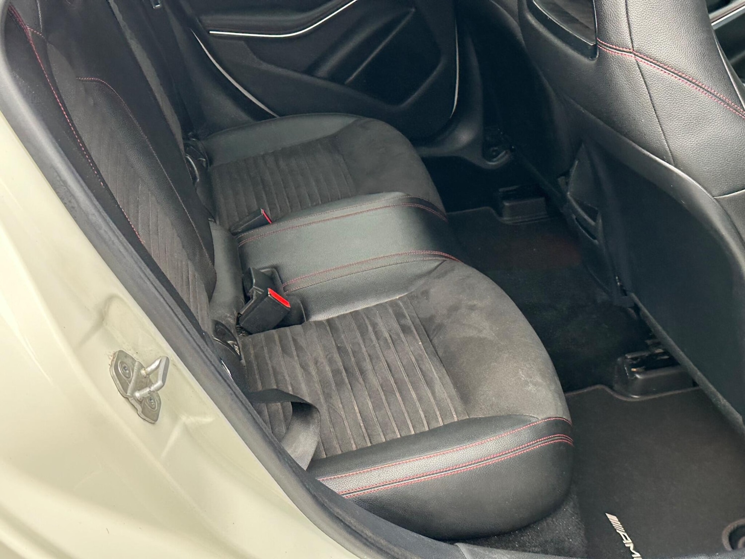 Used Mercedes-Benz A-Class 2013 for sale - 76108851: Photo 38