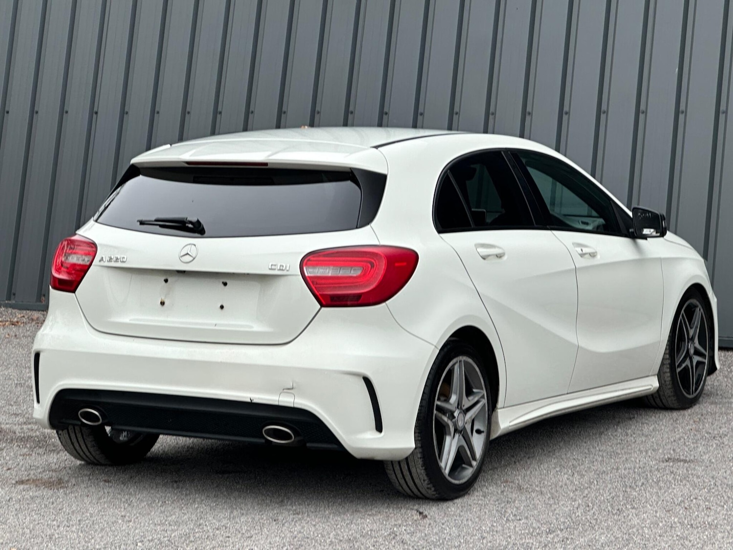 Used Mercedes-Benz A-Class 2013 for sale - 76108851: Photo 5