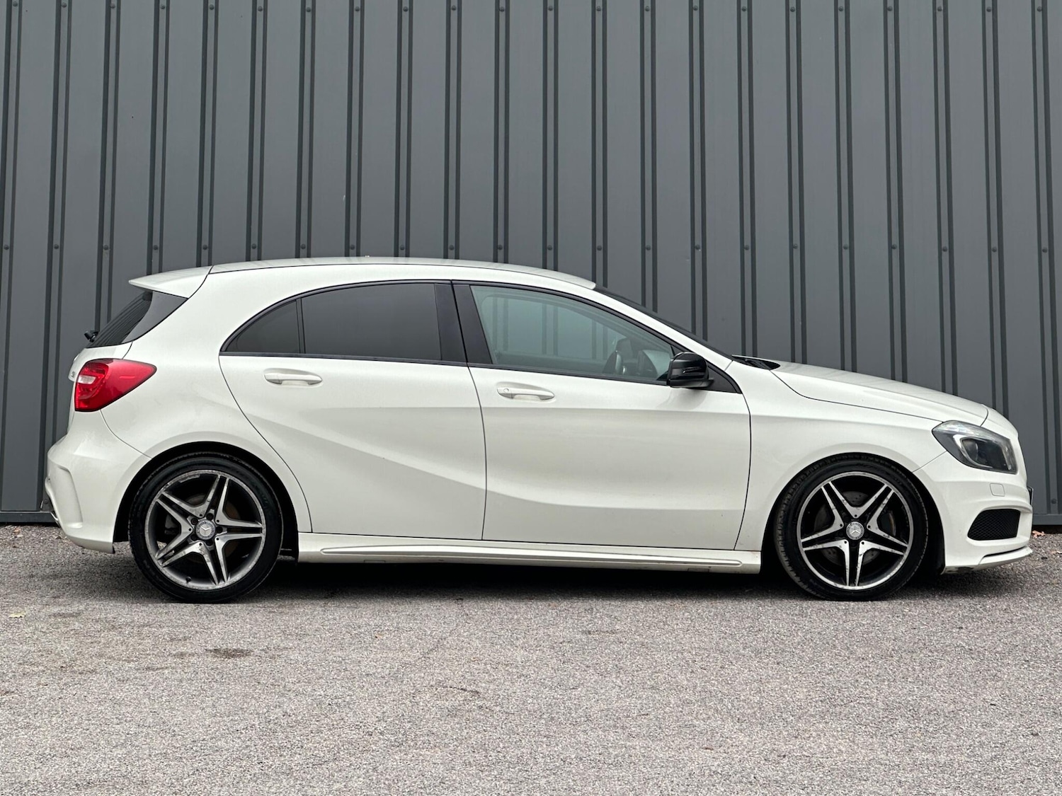 Used Mercedes-Benz A-Class 2013 for sale - 76108851: Photo 6