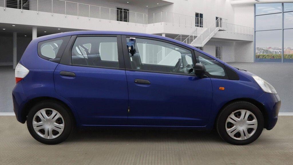 Used Honda Jazz 2011 for sale - 76108894: Photo 7