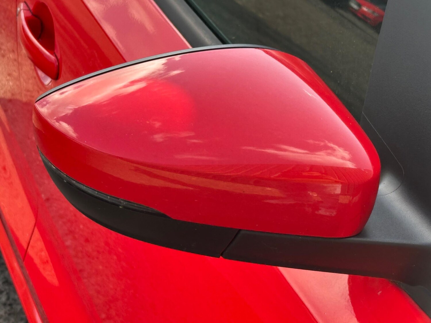 Used Volkswagen Polo 2015 for sale - 76270907: Photo 17