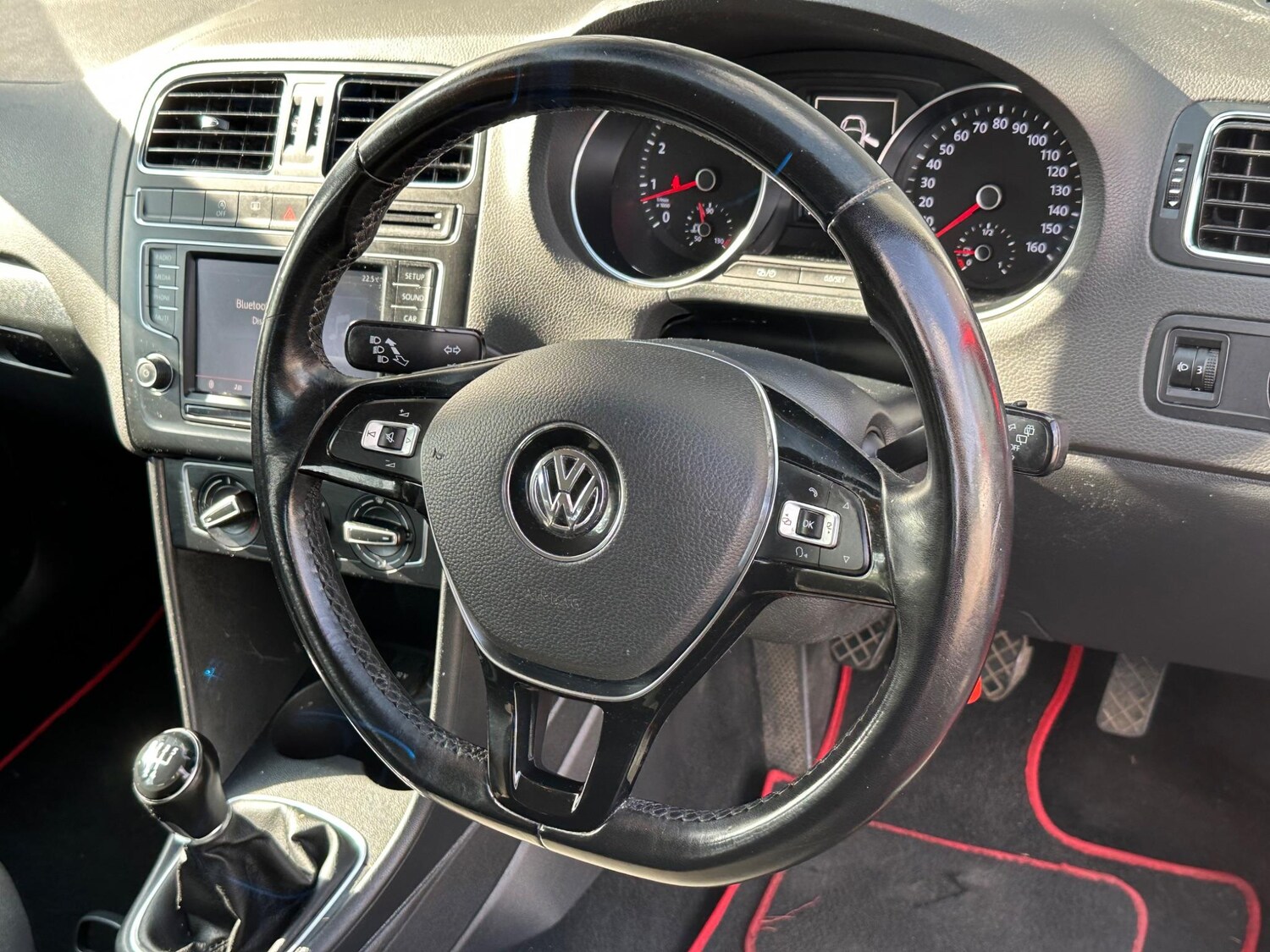 Used Volkswagen Polo 2015 for sale - 76270907: Photo 24