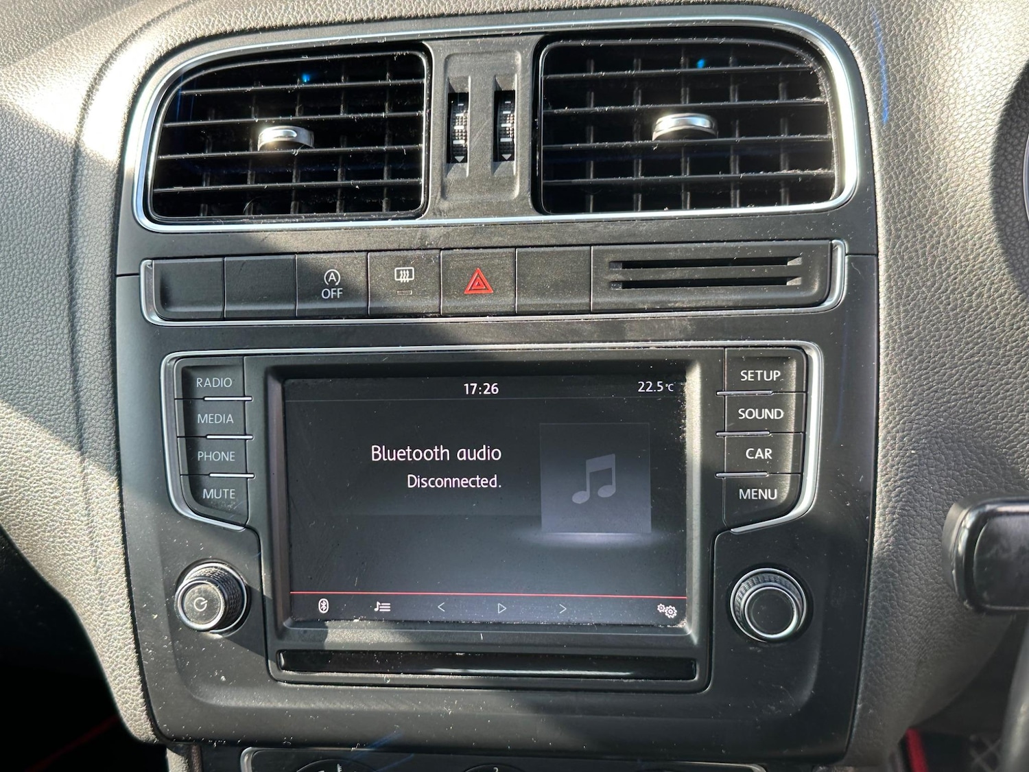 Used Volkswagen Polo 2015 for sale - 76270907: Photo 34