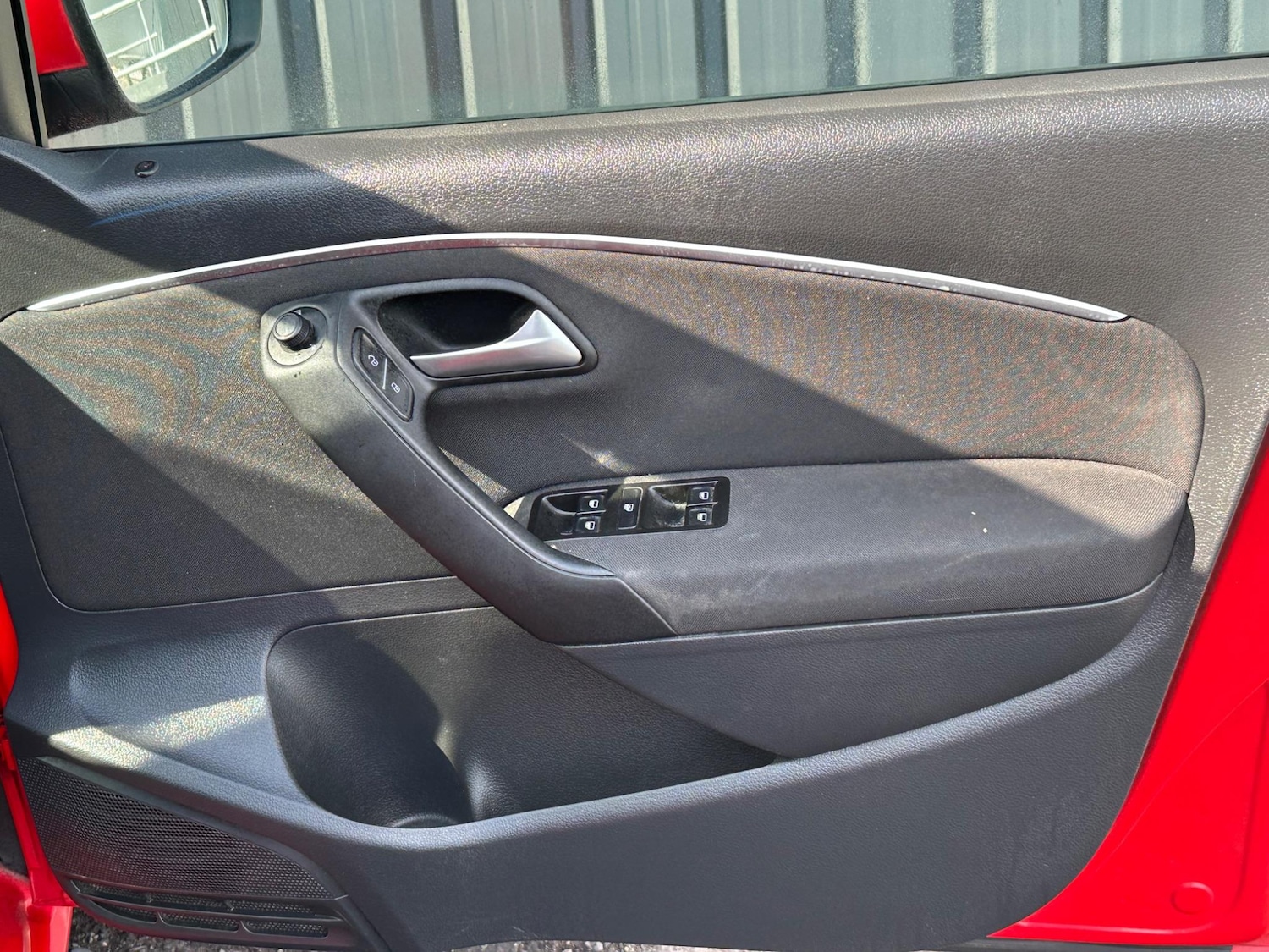 Used Volkswagen Polo 2015 for sale - 76270907: Photo 36