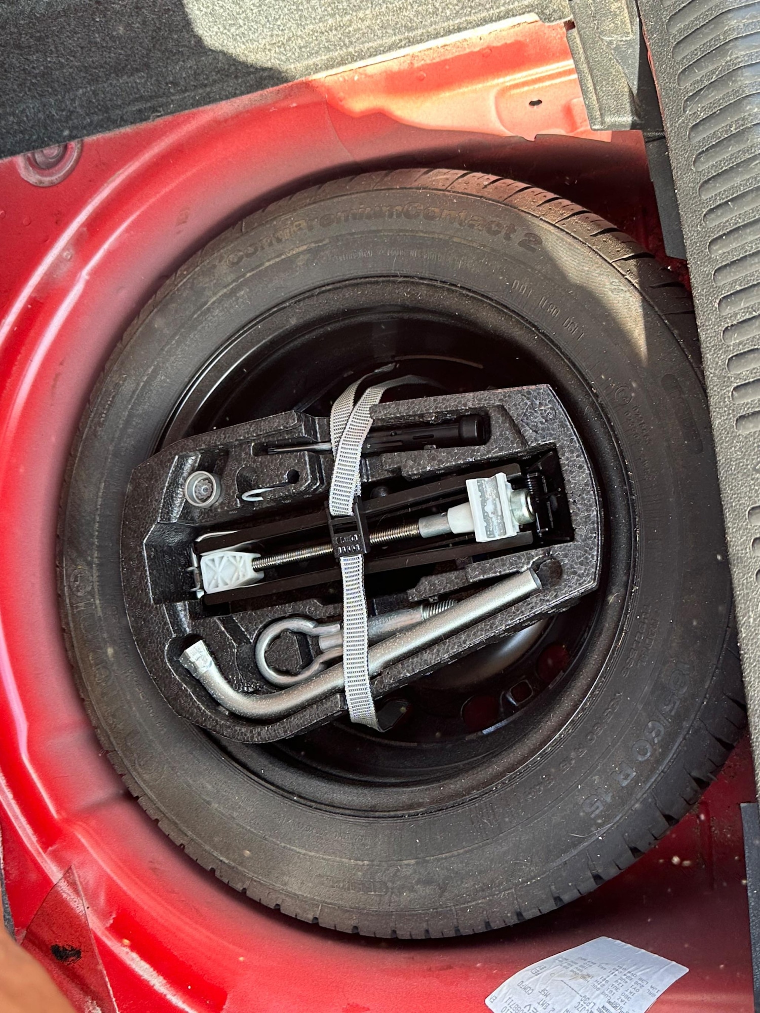 Used Volkswagen Polo 2015 for sale - 76270907: Photo 54