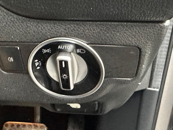 Used Mercedes-Benz GLA 2014 for sale - 76042351: Photo 31