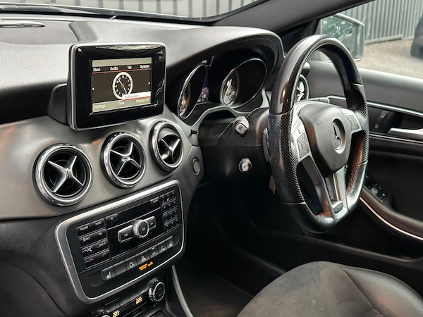 Used Mercedes-Benz GLA 2014 for sale - 76042351: Photo 42