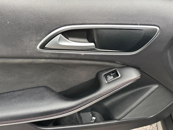 Used Mercedes-Benz GLA 2014 for sale - 76042351: Photo 45