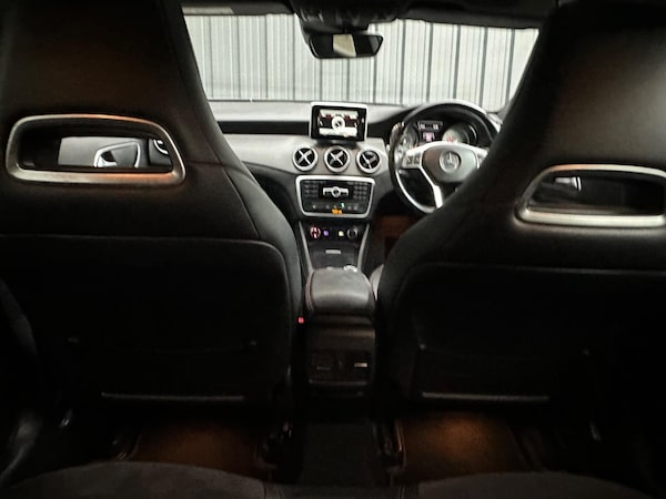 Used Mercedes-Benz GLA 2014 for sale - 76042351: Photo 48