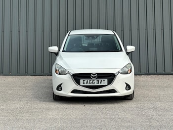Used Mazda Mazda2 2016 for sale - 75493743: Photo