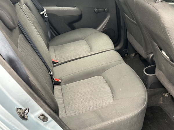 Used Hyundai i10 2012 for sale - 75334465: Photo 25
