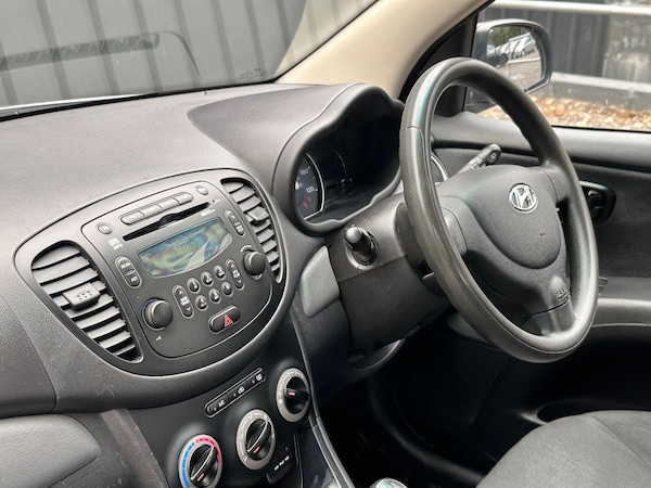 Used Hyundai i10 2012 for sale - 75334465: Photo 28