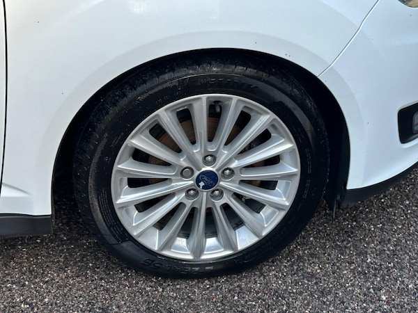 Used Ford C-Max 2015 for sale - 75185904: Photo 14