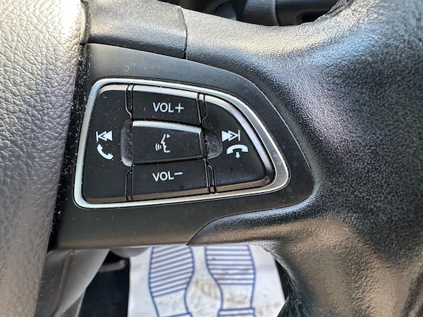 Used Ford C-Max 2015 for sale - 75185904: Photo 27
