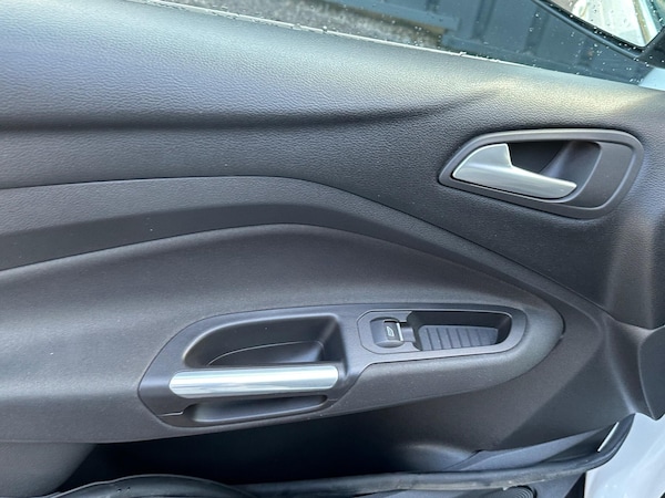 Used Ford C-Max 2015 for sale - 75185904: Photo 42