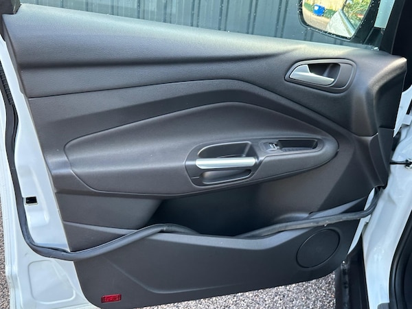 Used Ford C-Max 2015 for sale - 75185904: Photo 43