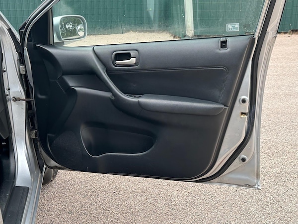 Used Honda Civic 2003 for sale - 75387170: Photo 14
