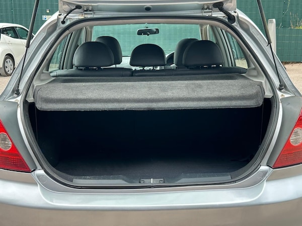 Used Honda Civic 2003 for sale - 75387170: Photo 23