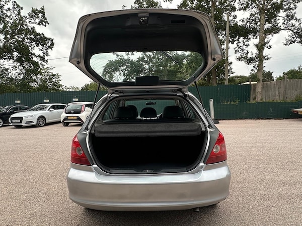 Used Honda Civic 2003 for sale - 75387170: Photo 24