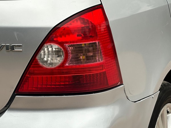 Used Honda Civic 2003 for sale - 75387170: Photo 36
