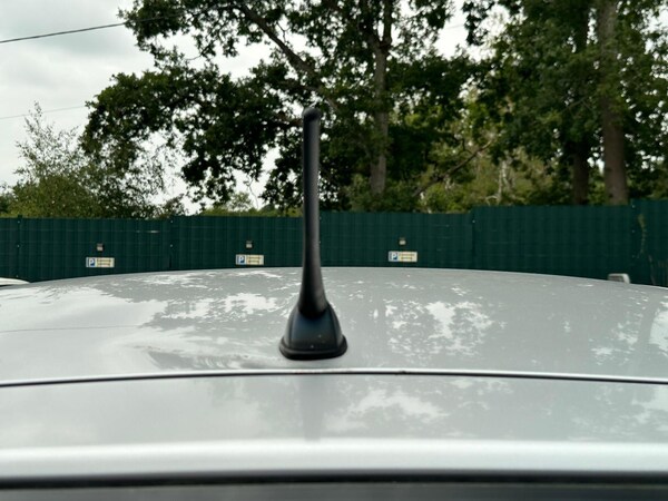 Used Honda Civic 2003 for sale - 75387170: Photo 37