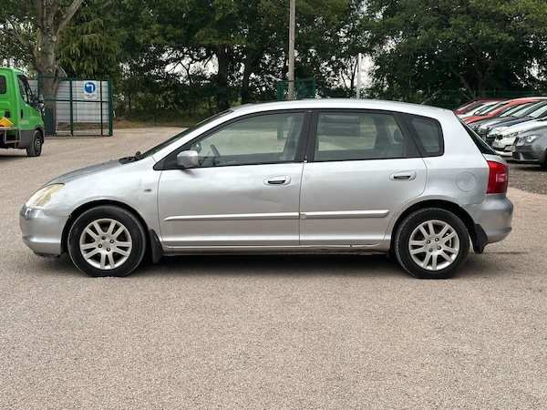 Used Honda Civic 2003 for sale - 75387170: Photo 3