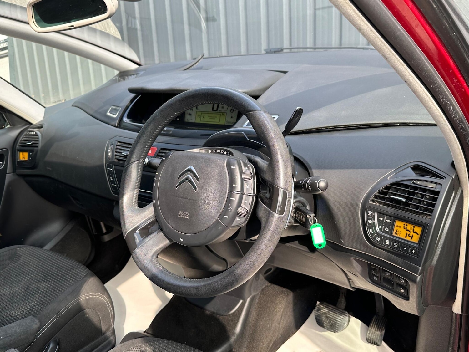 Vehicle 22