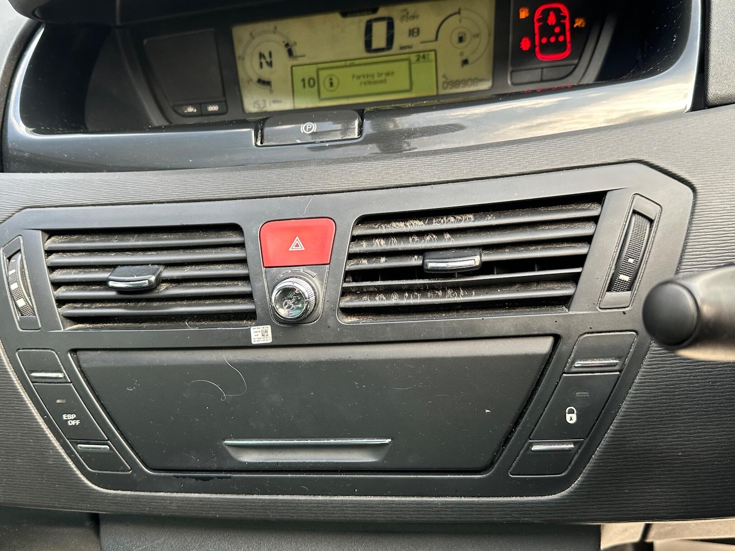 Vehicle 28