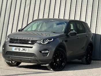 Used Land Rover Discovery Sport 2016 for sale - 76446872: Photo