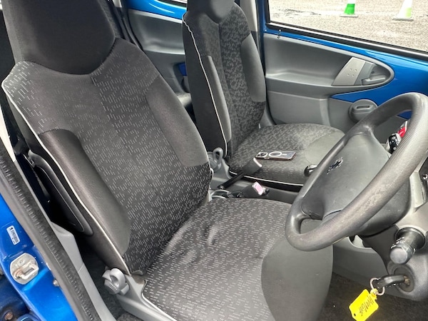 Used Peugeot 107 2009 for sale - 75268524: Photo 21