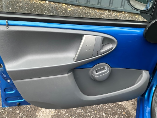 Used Peugeot 107 2009 for sale - 75268524: Photo 27