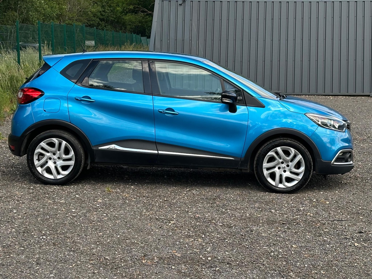 Used Renault Captur 2016 for sale - 76026518: Photo 4