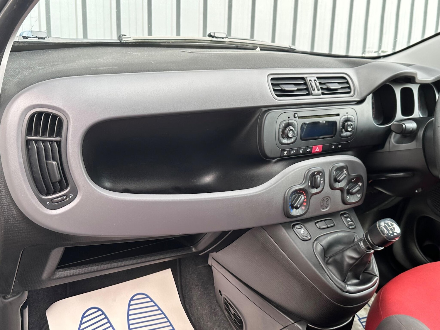Vehicle 29