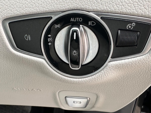 Used Mercedes-Benz E-Class 2021 for sale - 75658282: Photo 32