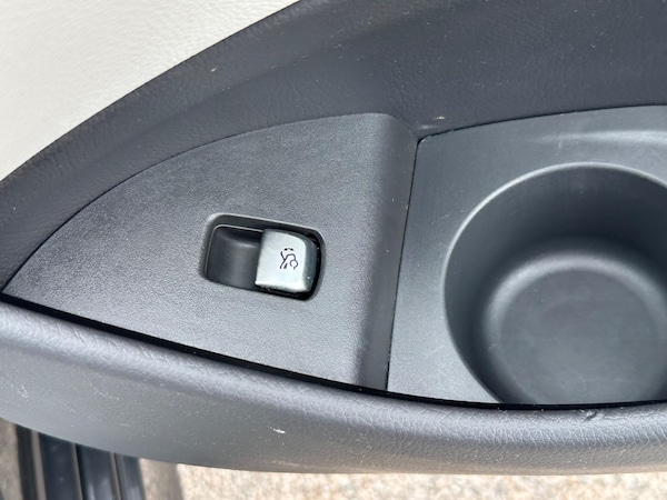 Used Mercedes-Benz E-Class 2021 for sale - 75658282: Photo 38
