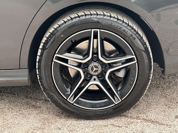 Used Mercedes-Benz E-Class 2021 for sale - 75658282: Photo 8