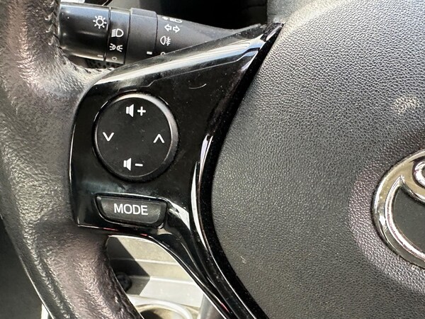 Used Toyota AYGO 2018 for sale - 75290572: Photo 16