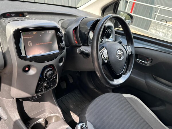 Used Toyota AYGO 2018 for sale - 75290572: Photo 22