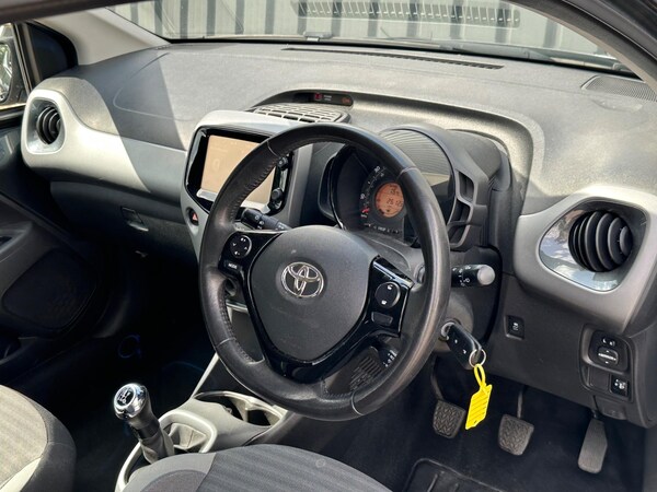 Used Toyota AYGO 2018 for sale - 75290572: Photo 9