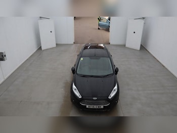 Used Ford Fiesta 2016 for sale - 75402205: Photo