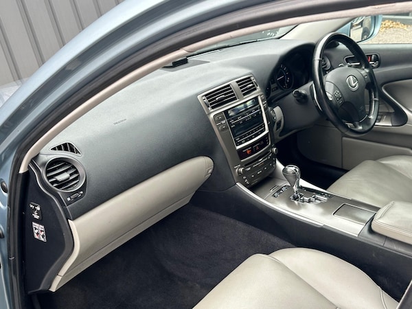 Used Lexus IS 2009 for sale - 76013039: Photo 40