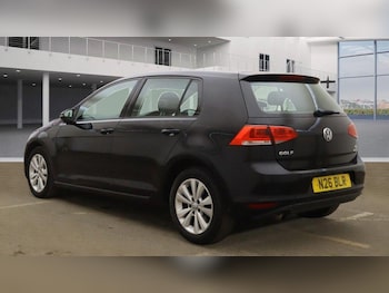 Used Volkswagen Golf 2013 for sale - 75741699: Photo